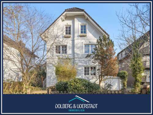 Foto - Haus zum Kaufen in Hamburg Rahlstedt 1.098.000,00 € 292.52 m²