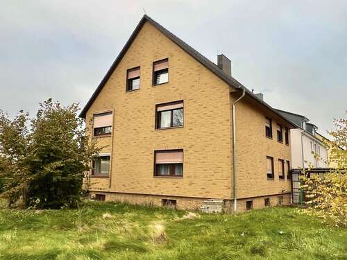 Foto - Haus zum Kaufen in Garbsen Berenbostel 625.000,00 € 275 m²