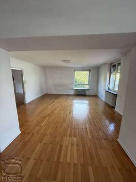 Foto - Wohnung zum Mieten in Püttlingen 775,00 € 87 m²