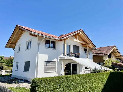 Foto - Haus zum Mieten in Raubling 2.430,00 € 151 m²