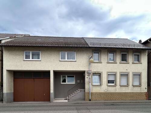 Foto - Haus zum Kaufen in Sulzfeld 380.000,00 € 214.03 m²