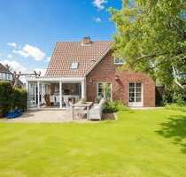 Haus zum Kaufen in WesterlandSylt 1.790.000,00 € 241 m² - Westerland/Sylt