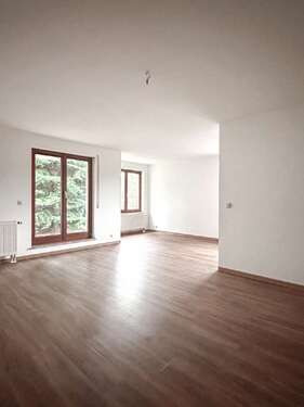 Foto - Wohnung zum Mieten in Glauchau 550,00 € 72 m²