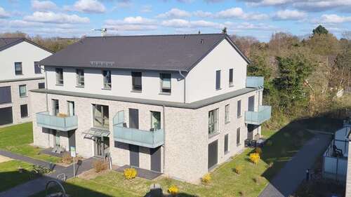 Foto - Wohnung zum Mieten in Heide 965,00 € 88 m²