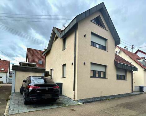 Foto - Haus zum Kaufen in Esslingen am Neckar 625.000,00 € 110 m²