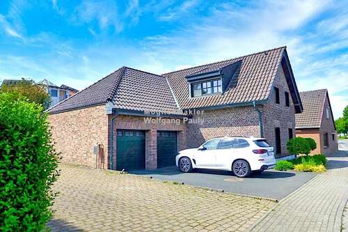 Foto - Haus zum Kaufen in Viersen-Hausen 488.000,00 € 166 m²