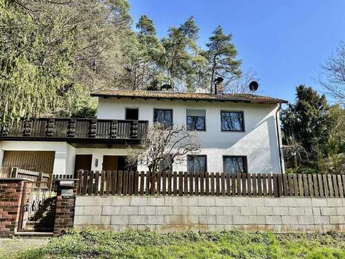 Foto - Haus zum Kaufen in Landshut-Achdorf 450.000,00 € 138 m²