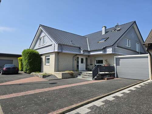 Foto - Haus zum Kaufen in Bedburg 590.000,00 € 166.06 m²