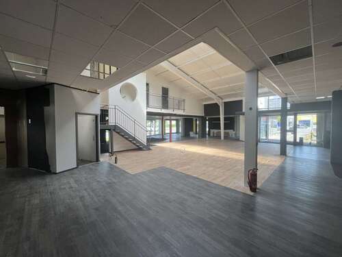 Foto - Einzelhandel in Singen 2.950,00 € 255 m²