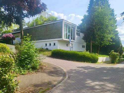 Foto - Haus zum Kaufen in Ratingen-Hösel 986.000,00 € 179 m²