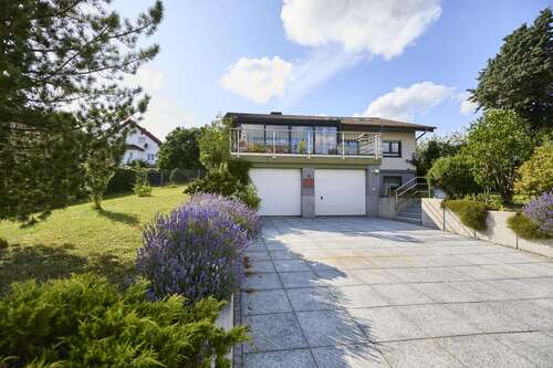 Foto - Haus zum Kaufen in Weilerbach 525.000,00 € 158 m²