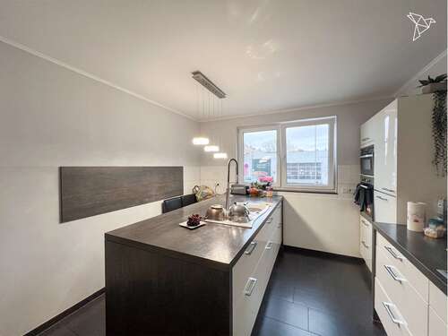 Foto - Haus zum Kaufen in Maintal 859.000,00 € 263 m²