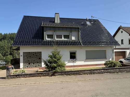 Foto - Haus zum Kaufen in Birresborn 189.000,00 € 196 m²