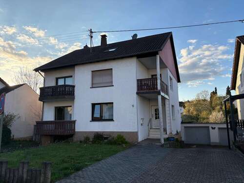 Foto - Haus zum Kaufen in Hülzweiler 249.000,00 € 232.5 m²