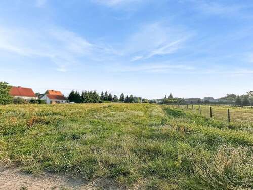 Foto - Grundstück in Colbitz 600.000,00 € 6200 m²