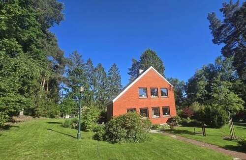 Foto - Haus zum Mieten in Bendestorf 2.800,00 € 175 m²