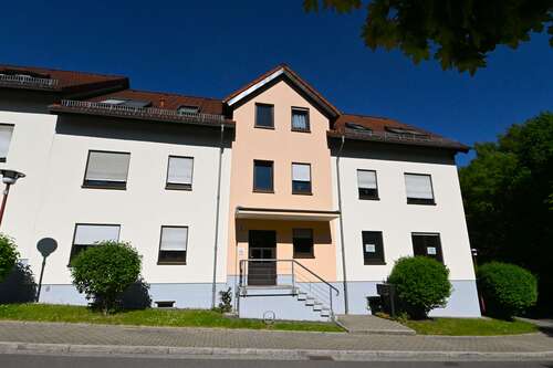 Foto - Wohnung zum Kaufen in Glauchau 73.000,00 € 68 m²