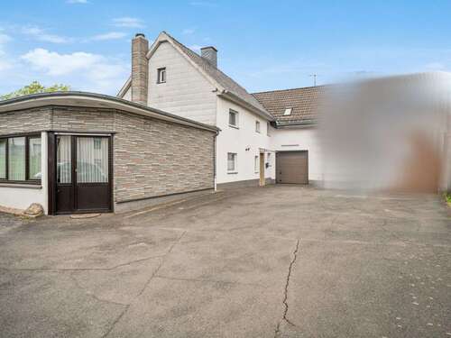 Foto - Haus zum Kaufen in Blankenheim 221.000,00 € 219.57 m²