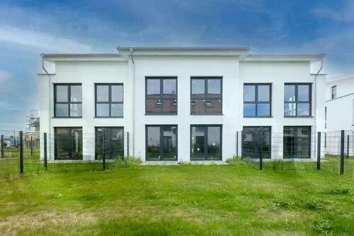 Foto - Haus zum Mieten in Sarstedt 1.990,00 € 174.25 m²