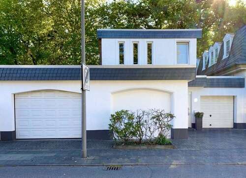 Foto - Haus zum Kaufen in Köln 1.178.888,00 € 165 m²