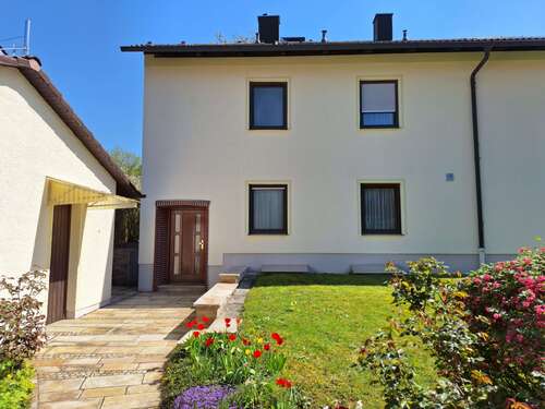 Foto - Haus zum Kaufen in Kirchseeon 835.000,00 € 145 m²