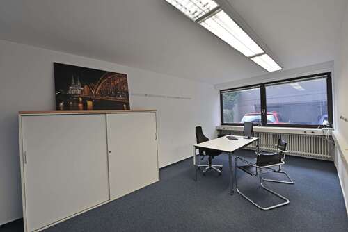 Foto - Büro in Hennef 420,00 € 48 m² - 420,00 EUR Kaltmiete, ca.  48,00 m²