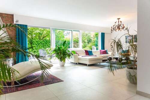 Foto - Haus zum Kaufen in Niedersachsen - Hemmingen 1.290.000,00 € 339 m²