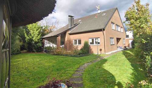 Foto - Haus zum Kaufen in Köln 1.390.000,00 € 295.54 m²