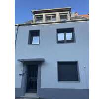 Haus zum Mieten in Koblenz 1.990,00 € 150 m²