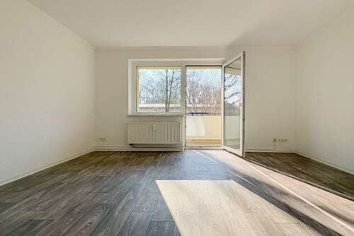 Foto - Wohnung zum Mieten in Zwickau 390,00 € 68.5 m²