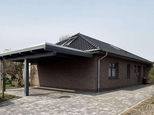 Foto - Haus zum Kaufen in Zetel 480.000,00 € 128 m²