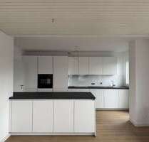Wohnung zum Mieten in Eningen 1.495,00 € 213 m²