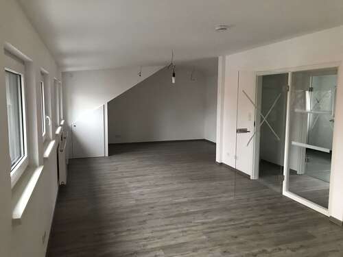 Foto - Wohnung zum Mieten in Flörsheim 1.370,00 € 112 m²