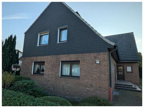 Foto - Haus zum Kaufen in Voerde-Voerde 499.000,00 € 247 m²