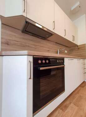 Foto - Wohnung zum Mieten in Zwickau 393,60 € 48 m²