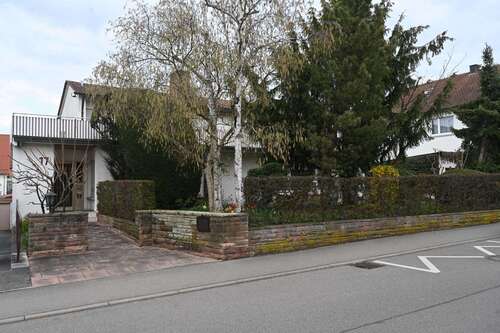 Foto - Haus zum Kaufen in Schwaikheim 1.195.000,00 € 570 m²