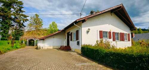 Foto - Haus zum Kaufen in Schliengen - OT Obereggenen 439.000,00 € 135 m²