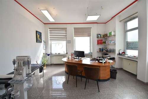 Foto - Büro in Oberhausen 1.800,00 € 213.34 m²