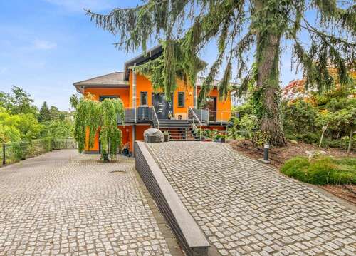 Foto - Haus zum Kaufen in Falkensee 1.200.000,00 € 251 m²