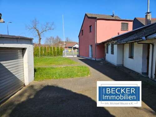 Foto - Haus zum Kaufen in Neuss Grimlinghausen 675.000,00 € 78.05 m²