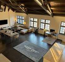 Wohnung zum Mieten in Augsburg 1.962,50 € 157 m²