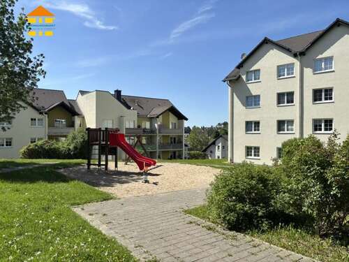 Foto - Wohnung zum Mieten in Lauter-Bernsbach 550,00 € 81 m²