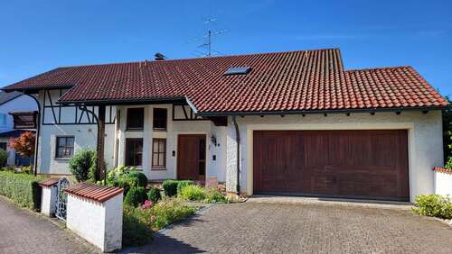 Foto - Haus zum Kaufen in Dornstetten 599.000,00 € 310 m²