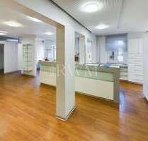 Büro in Rottenburg 2.500,00 € 195 m²