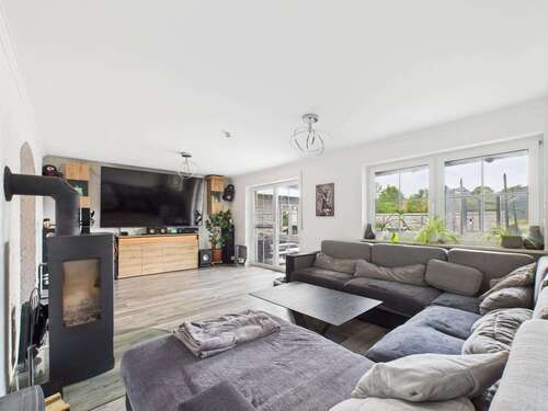 Foto - Haus zum Kaufen in Brunnthal 1.050.000,00 € 180.45 m²