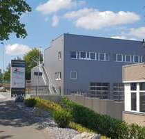 Halle in Solingen 4.026,90 € 320 m²