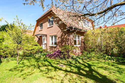 Foto - Haus zum Kaufen in Elmenhorst 570.000,00 € 144 m²