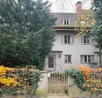 Haus zum Kaufen in Augsburg 1.980.000,00 € 240 m²