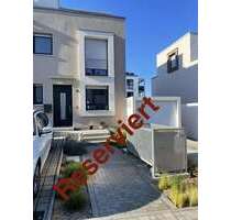 Haus zum Kaufen in Karben 869.000,00 € 155.7 m²