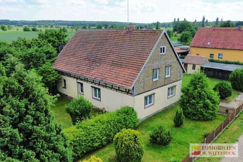 Foto - Haus zum Kaufen in Pritzwalk Buchholz 105.000,00 € 134 m²